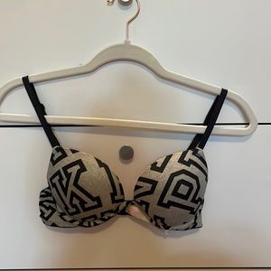 Victoria’s Secret Pink Wear Everywhere Super Push-Up Bra 32B